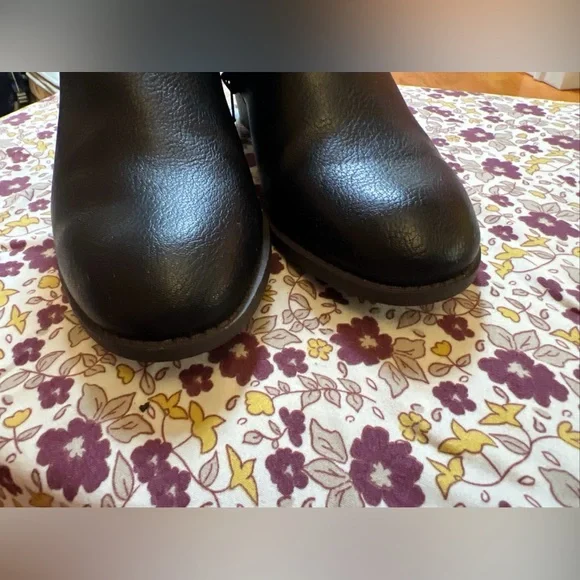 STYLE & COMPANY Womens Black Almond Toe Block Heel Slip On Booties 9.5 M - Picture 6 of 8